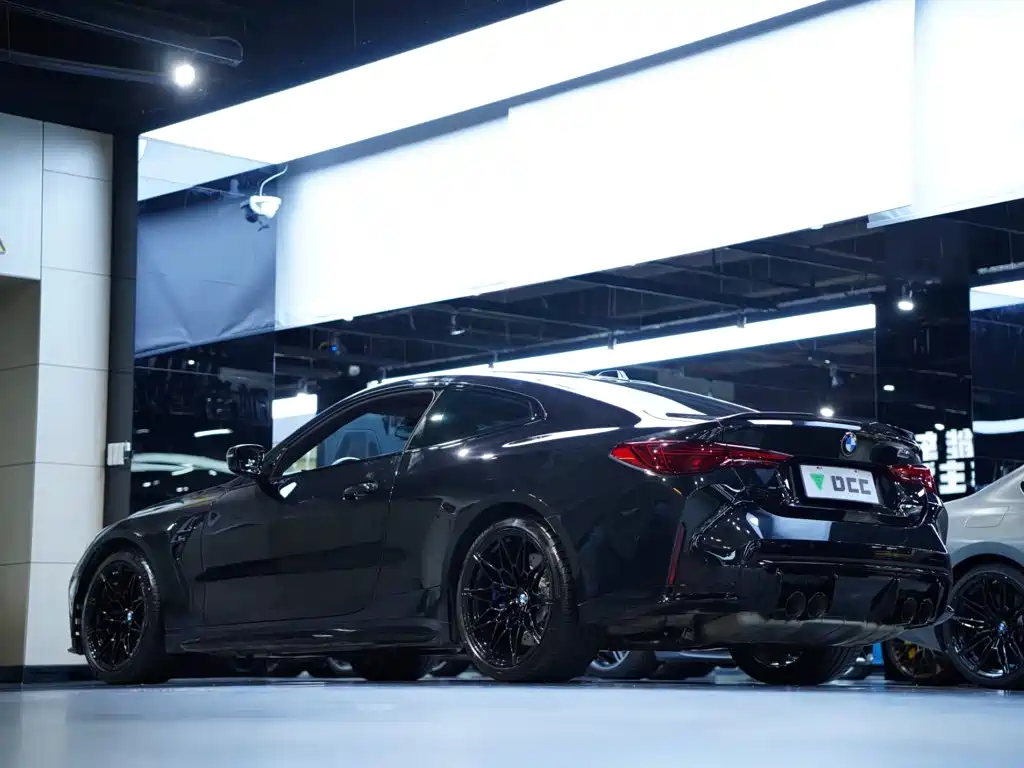 BMW M4 — миниатюра 18