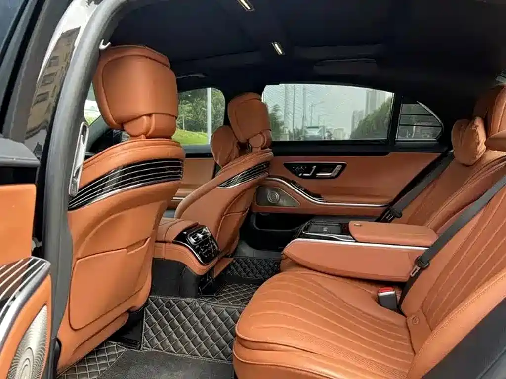 Mercedes-Benz S-Class — миниатюра 6