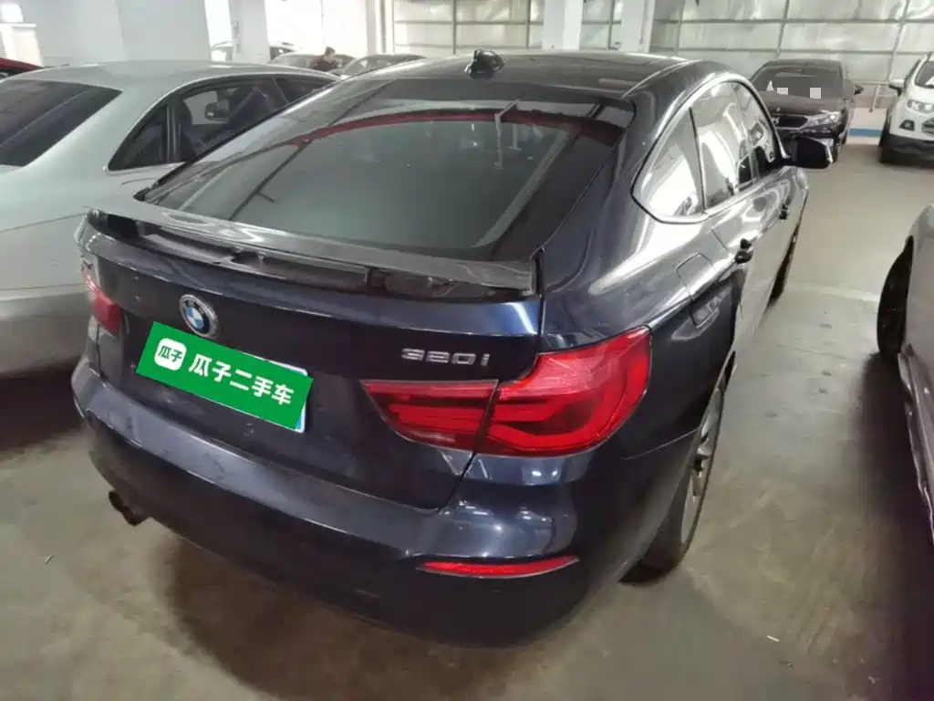 BMW 3 Series GT — миниатюра 7