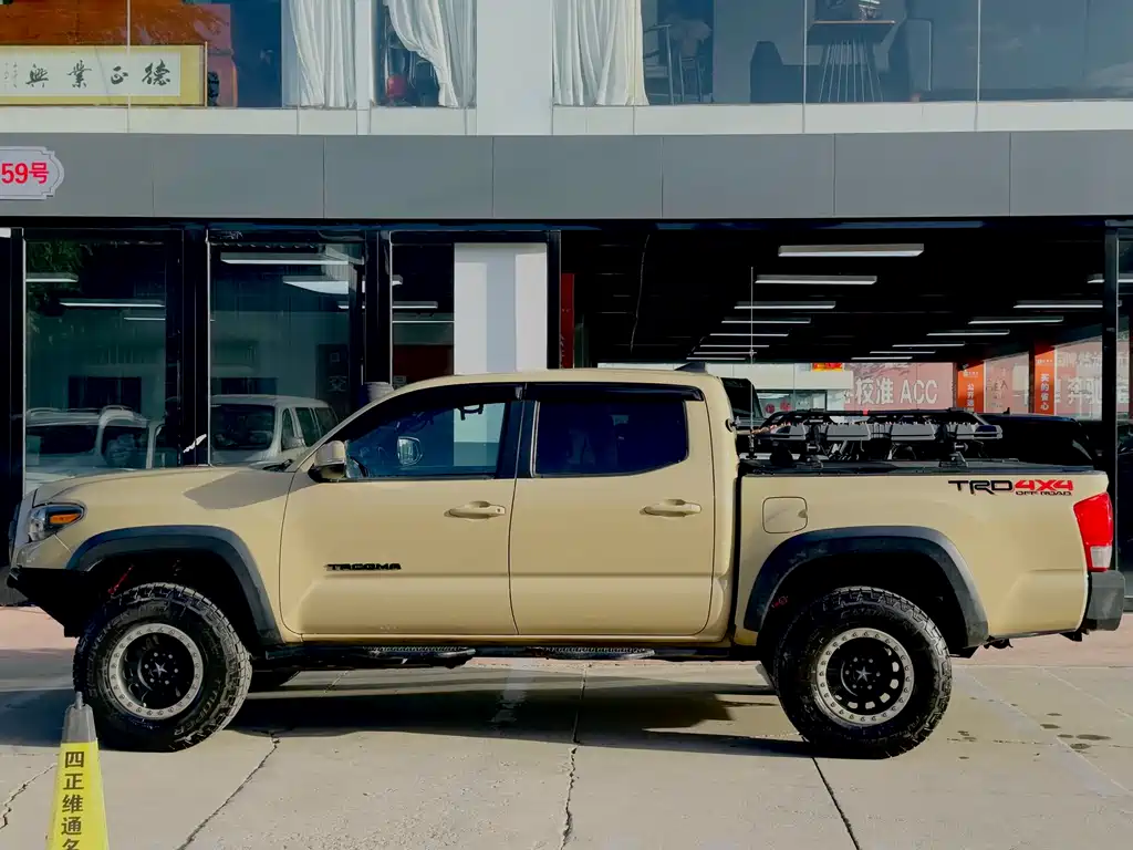 Toyota Tacoma 2017 3.5L TRD Sport
