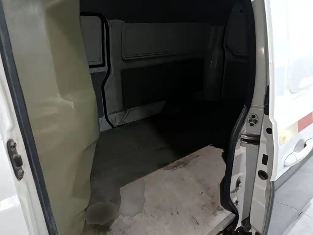 Jinbei Hiace X30L — миниатюра 17