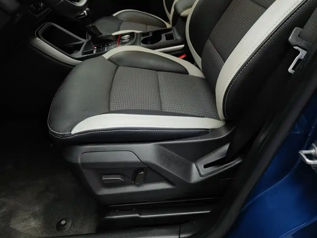 Qoros Qoros 5 — миниатюра 20