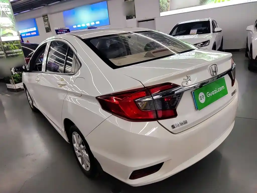 Honda Greiz — миниатюра 5