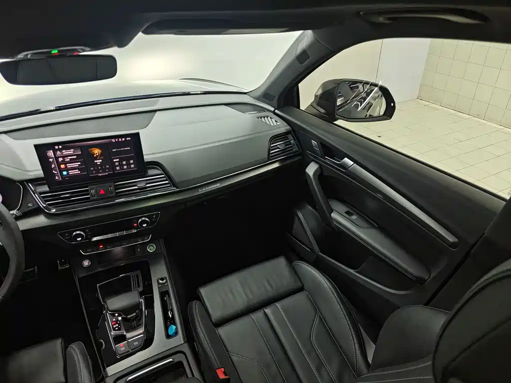 Audi Q5L 2023 40T Luxury