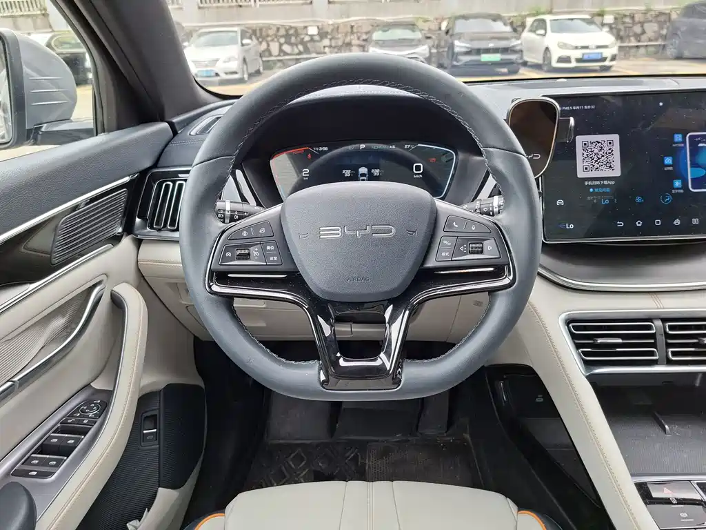 BYD PLUS New Energy — миниатюра 17