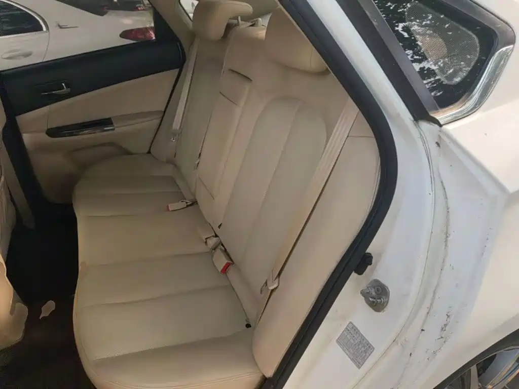 Changan Eado — миниатюра 17