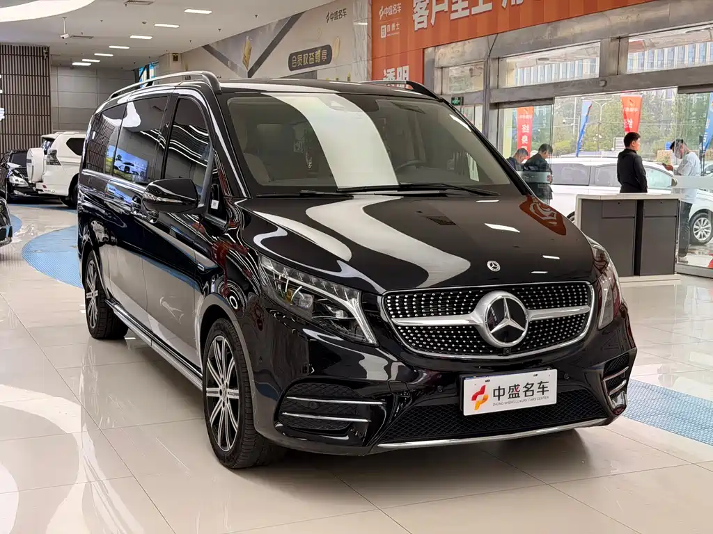 Mercedes-Benz V-Class V 2022 V 260 L Luxury