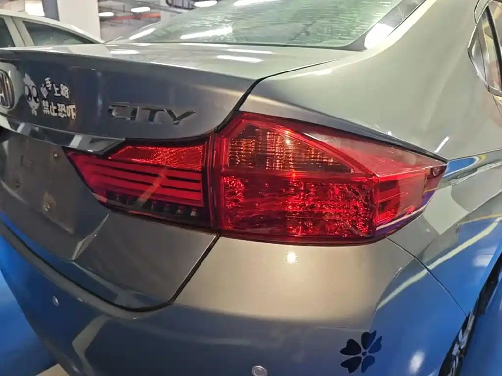 Honda City — миниатюра 8