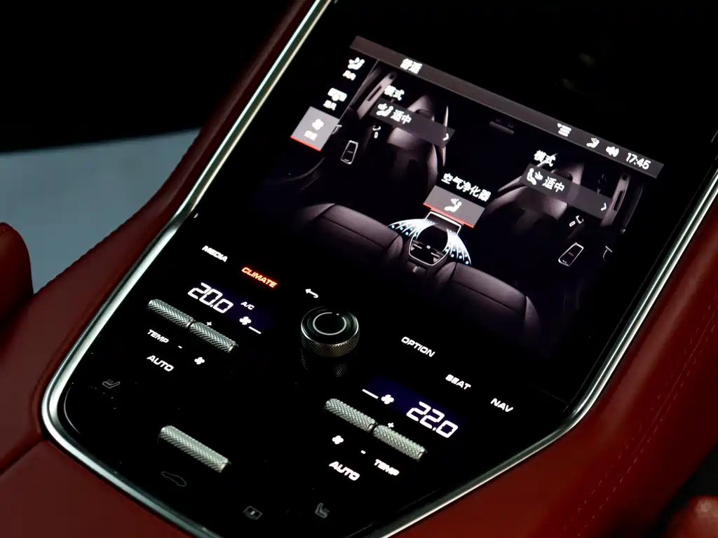 Porsche Panamera — миниатюра 13