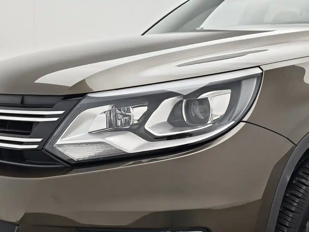 Volkswagen Tiguan — миниатюра 13
