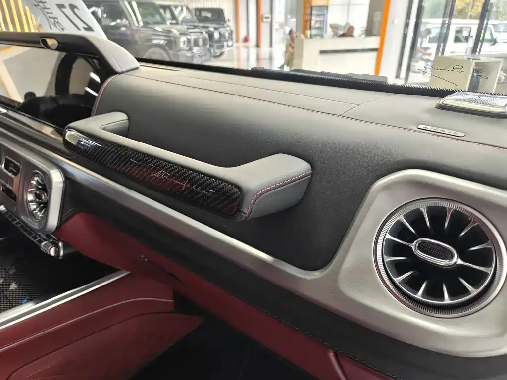 Mercedes-Benz G-Class — миниатюра 16