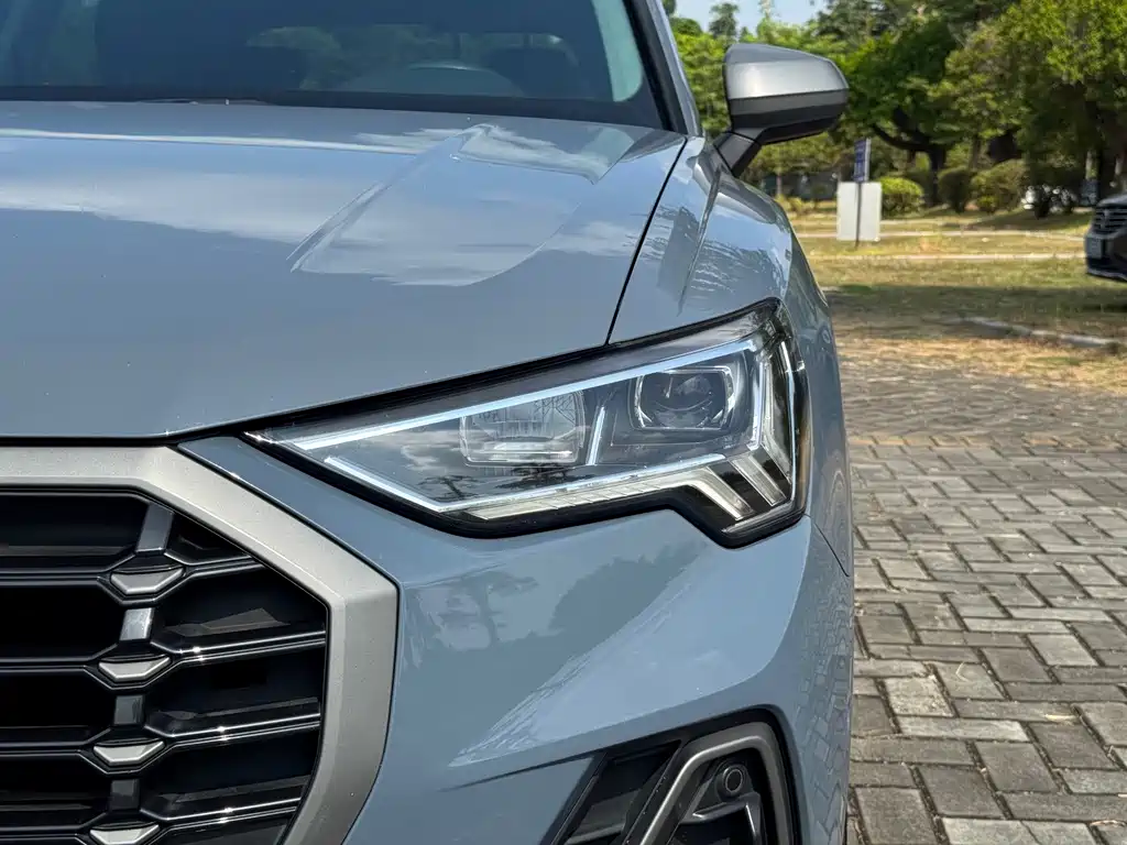 Audi Q3 — миниатюра 4