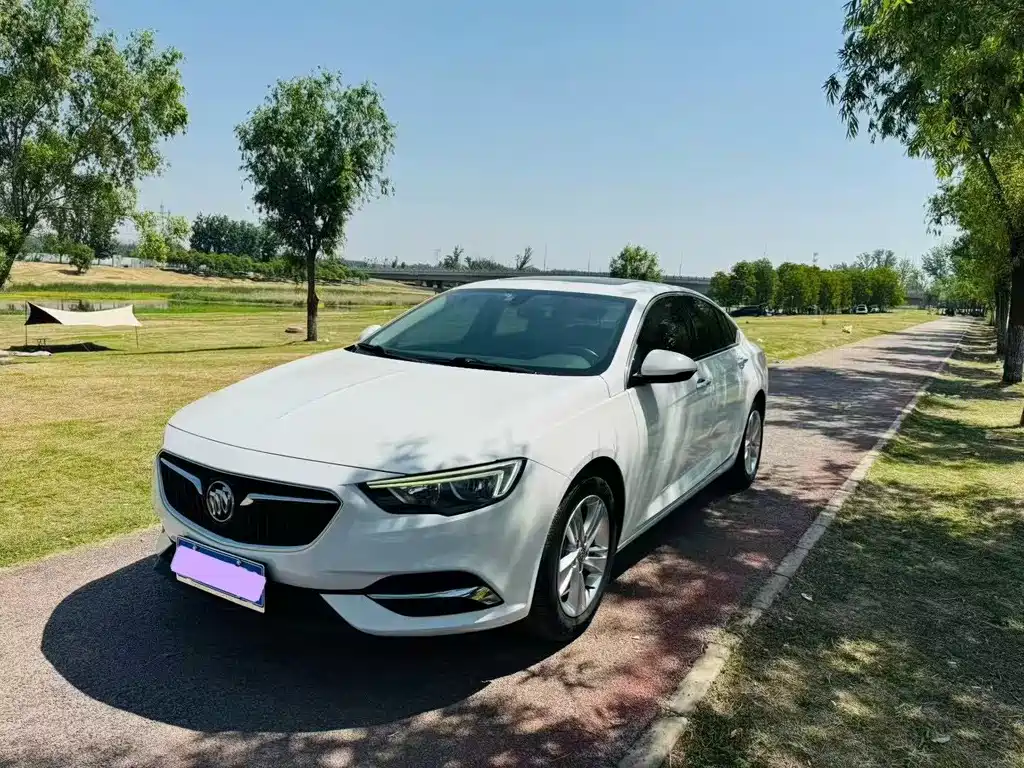 Buick Regal 2020