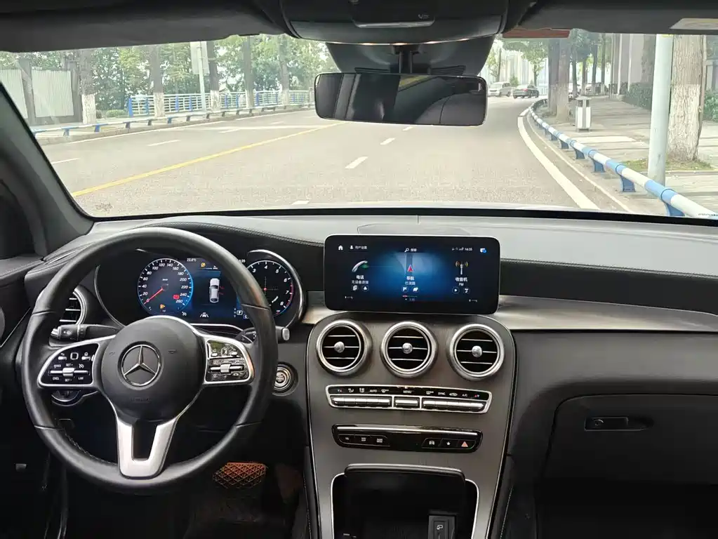 Mercedes-Benz GLC Coupe — миниатюра 5
