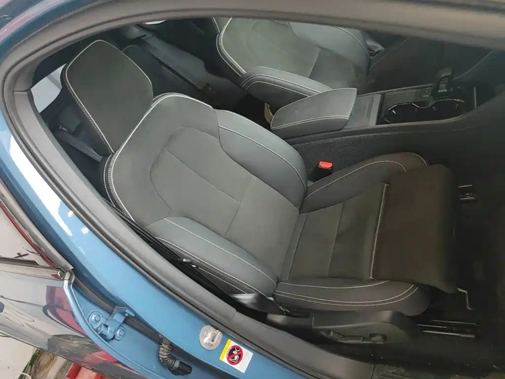 Volvo C40 — миниатюра 25