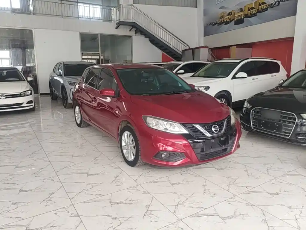 Nissan Tiida — миниатюра 4