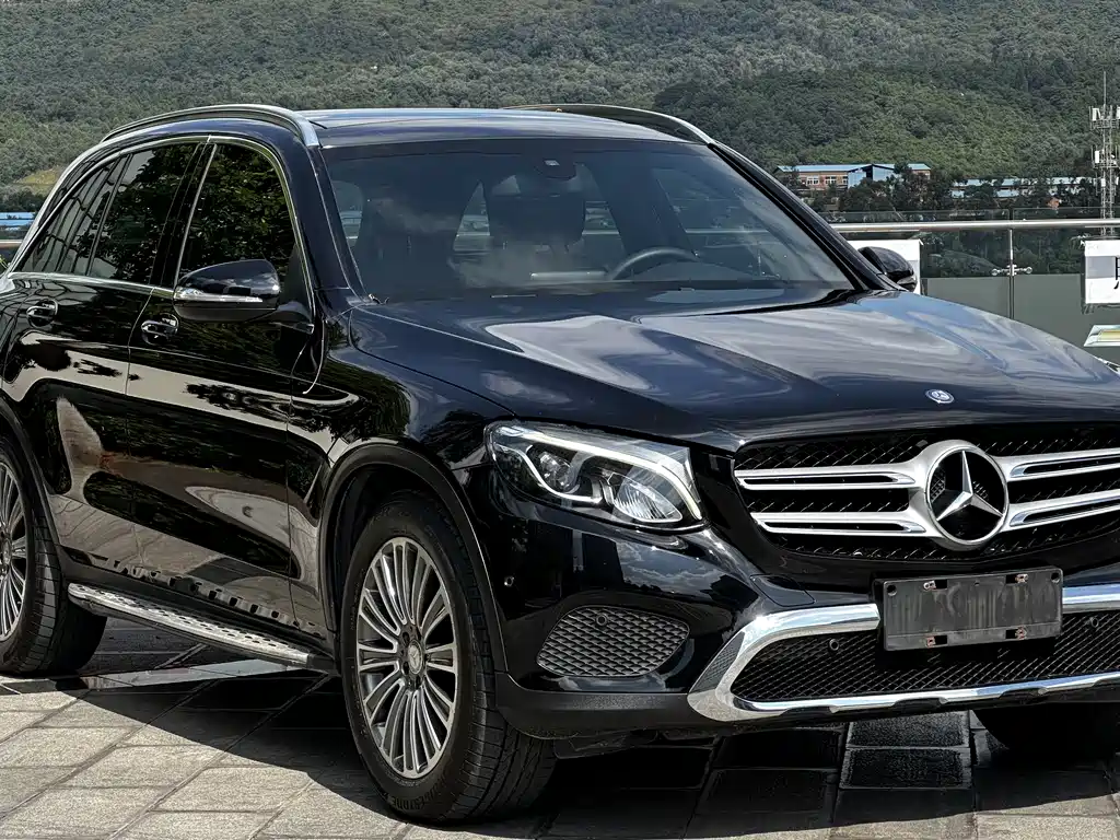 Mercedes-Benz GLC 2017 GLC 200 4MATIC