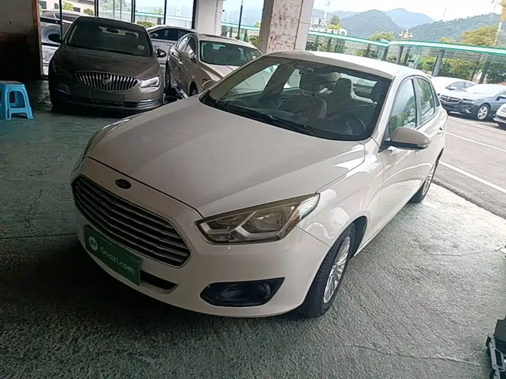 Ford Escort — миниатюра 2