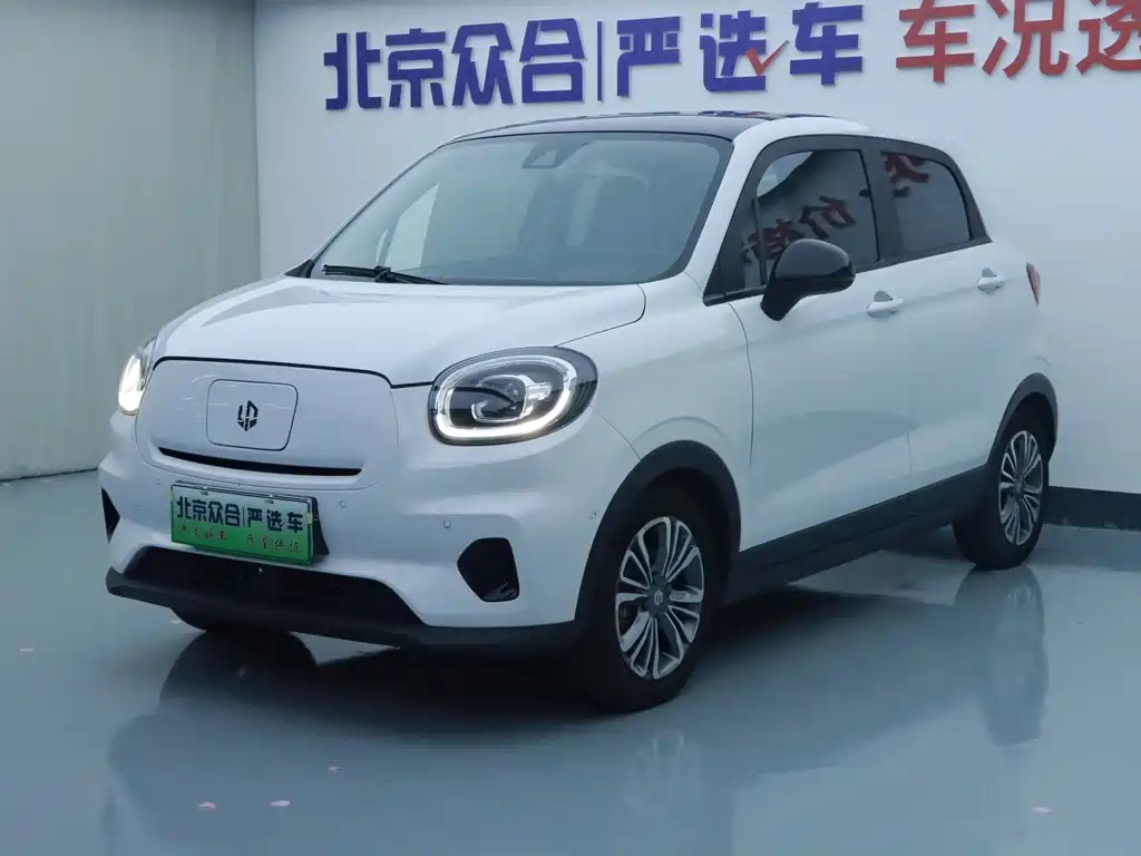 2021 Leapmotor T03 - zdjęcie 1 z 23