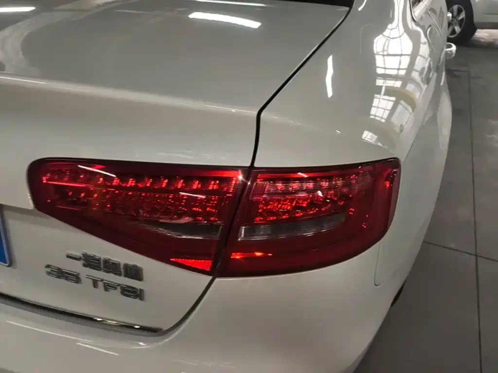 Audi A4L — миниатюра 8