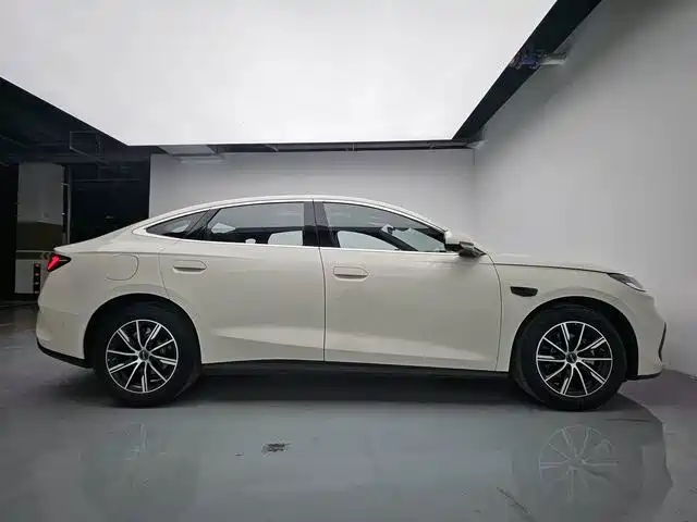 BYD Seal 06 — миниатюра 6