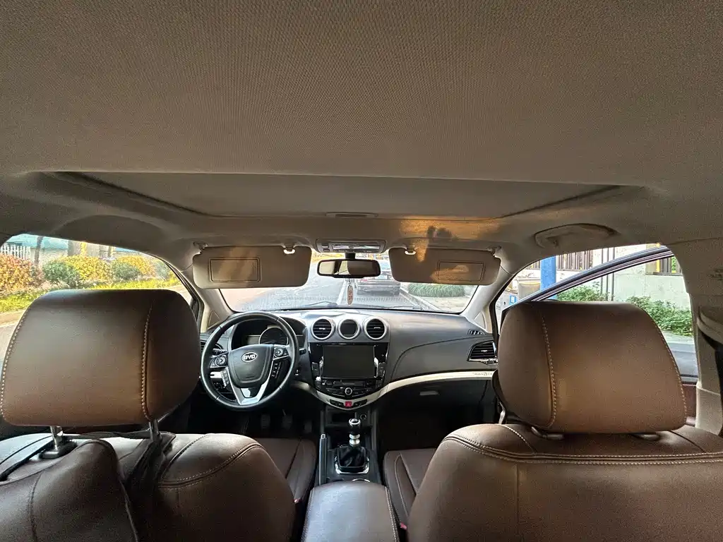 BYD S7 — миниатюра 11