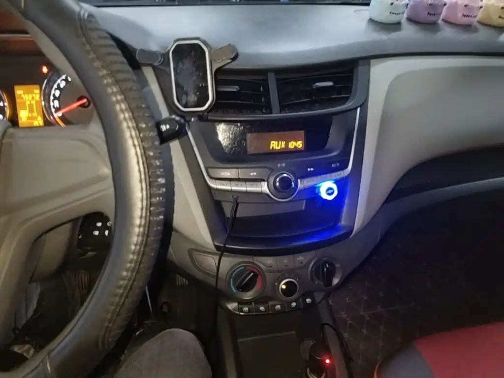 Chevrolet Sail — миниатюра 13