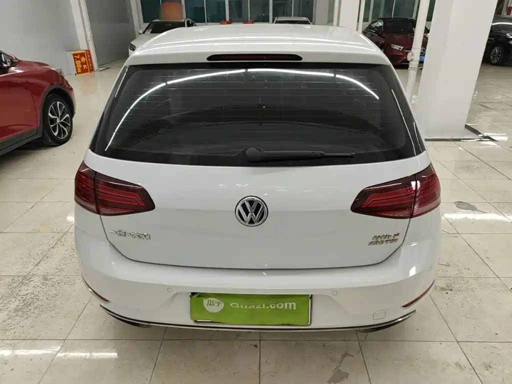 Volkswagen Golf — миниатюра 6