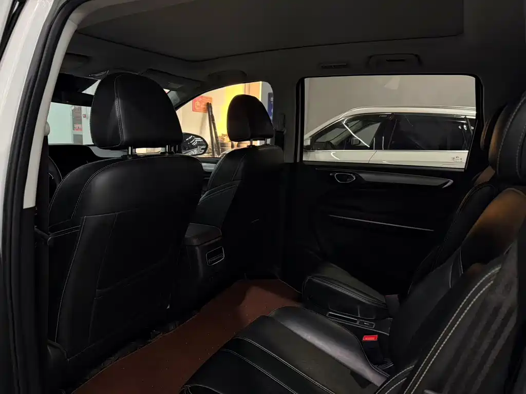 GAC Motor Trumpchi M6 — миниатюра 6