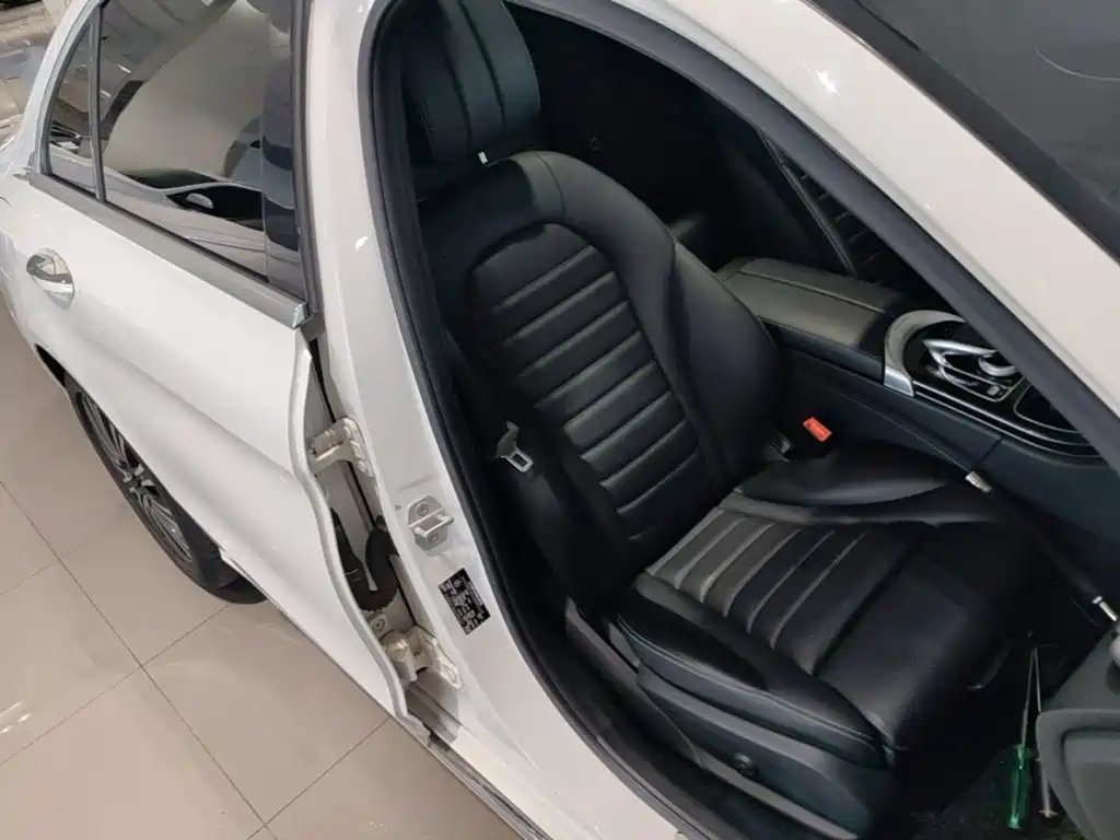 Mercedes-Benz C-Class — миниатюра 25