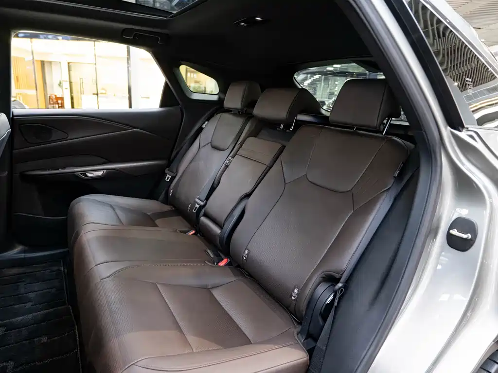 Lexus RX New Energy — миниатюра 12
