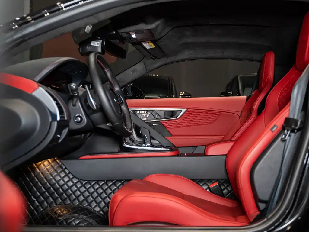 Jaguar F-TYPE — миниатюра 11