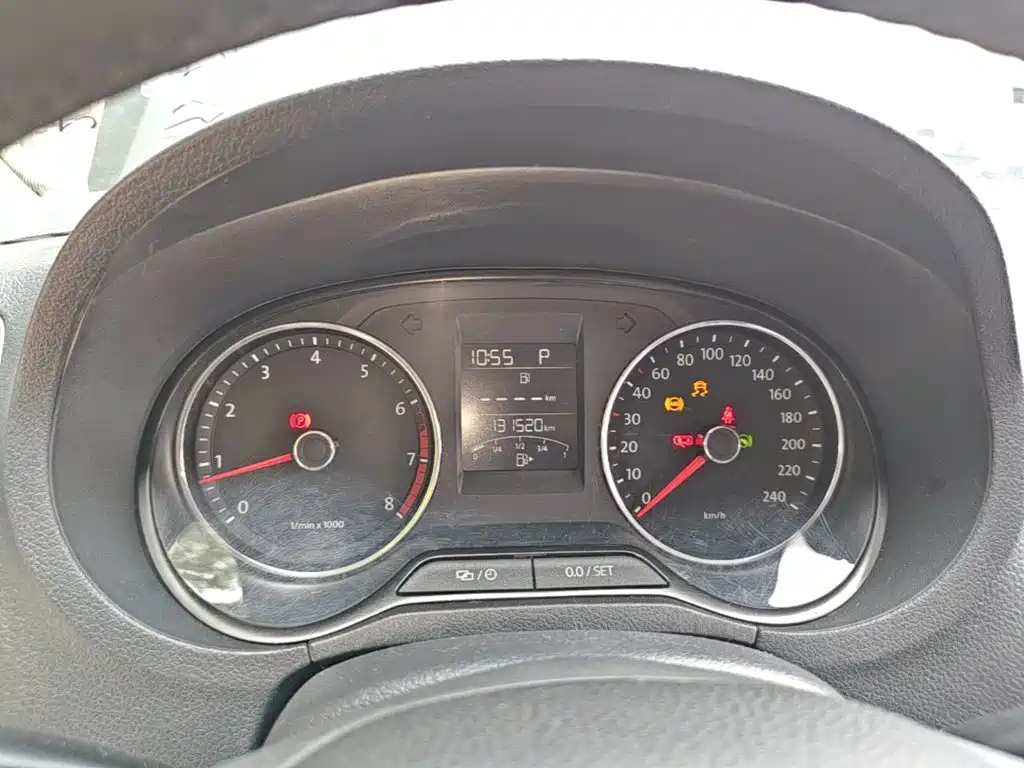 Volkswagen Polo — миниатюра 12