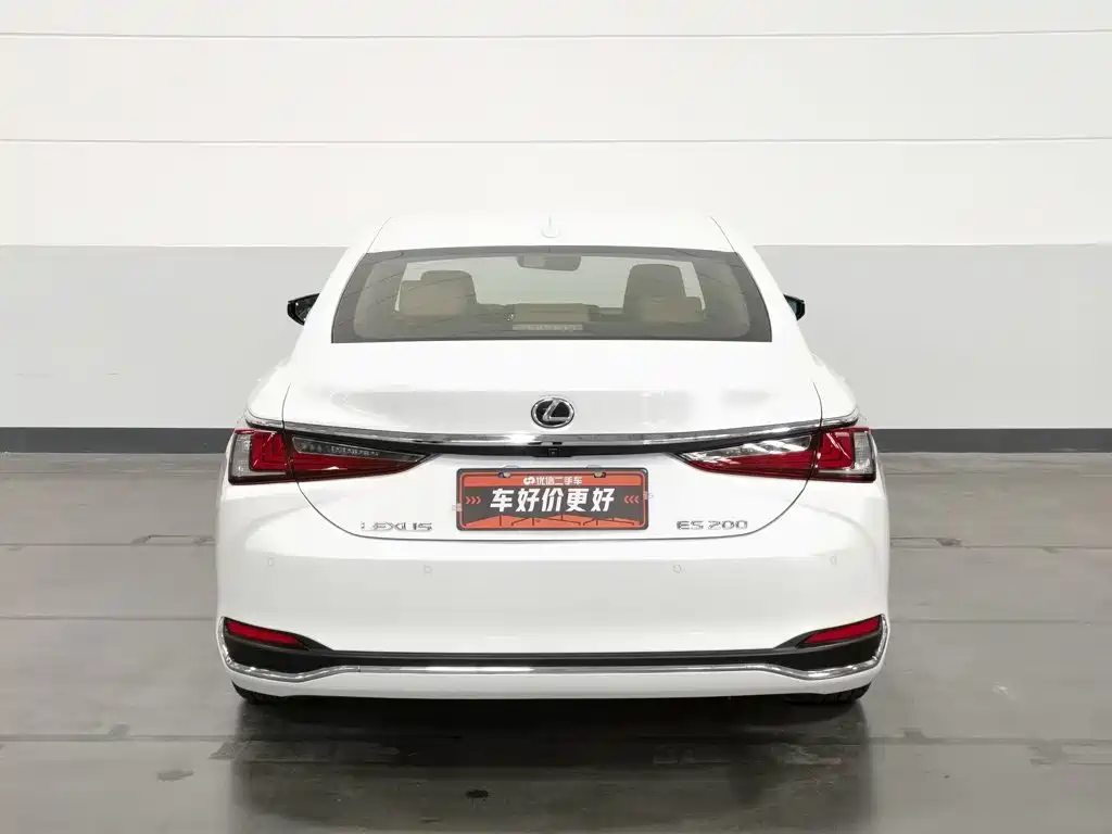 Lexus ES — миниатюра 4