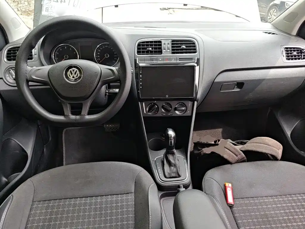 Volkswagen Polo — миниатюра 10