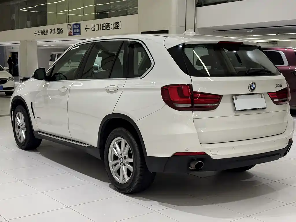BMW X5 (Import) — миниатюра 4