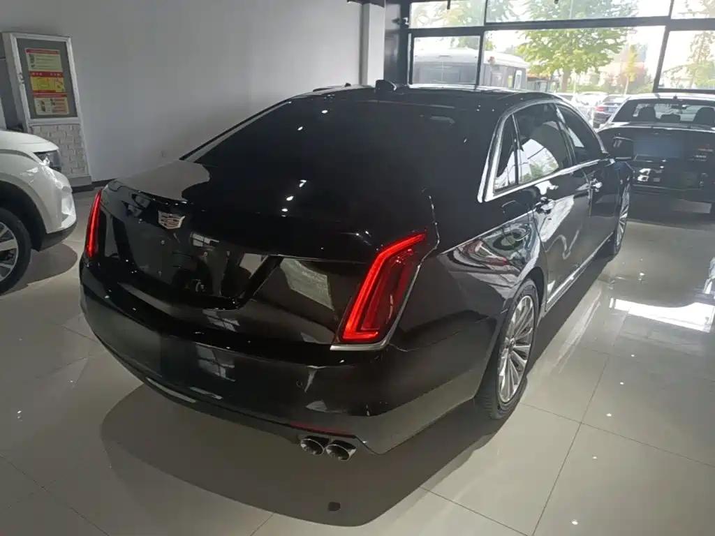 Cadillac CT6 — миниатюра 7