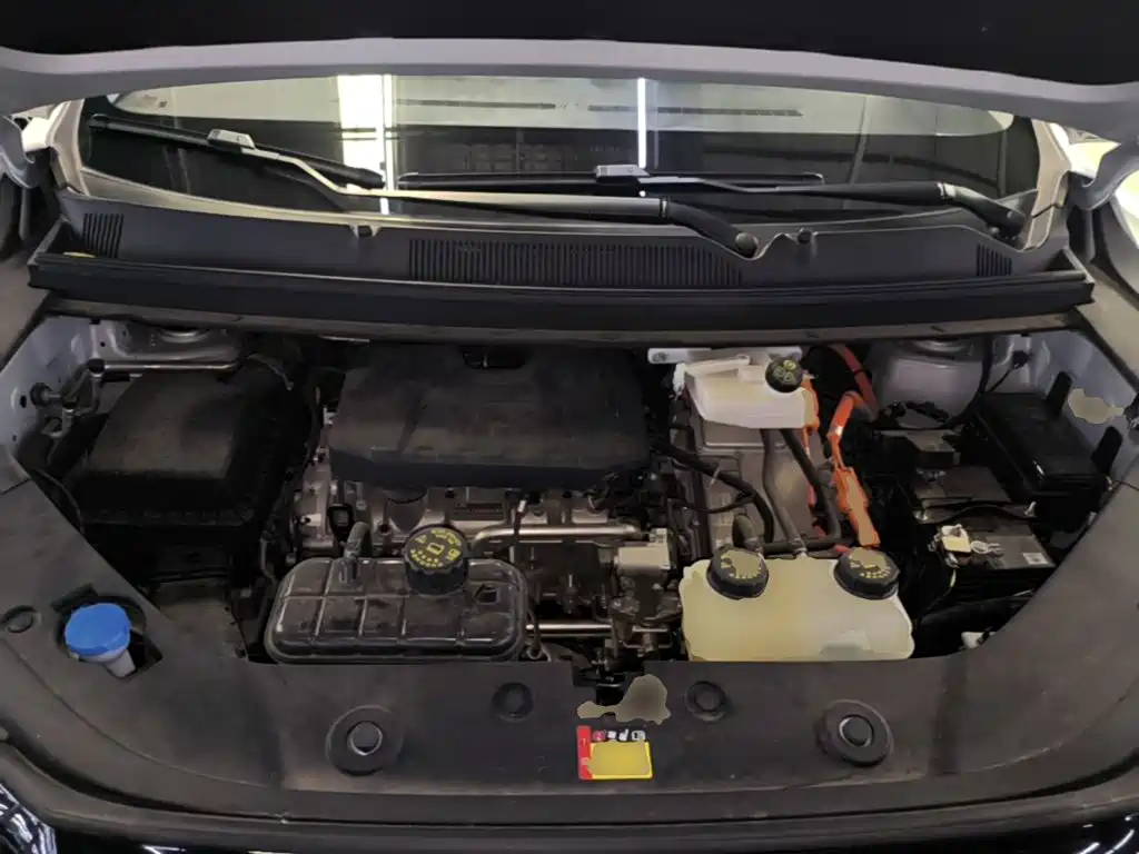 Wuling Xingguang 730 New Energy — миниатюра 20