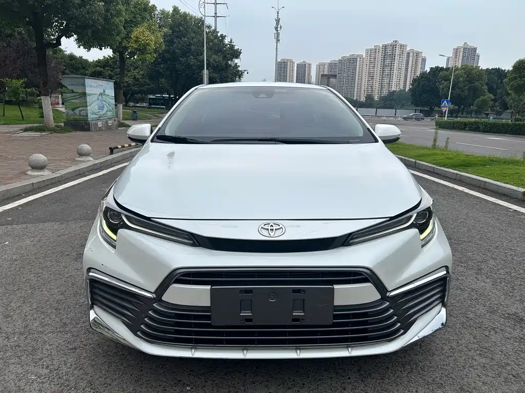 Toyota Lingshang 2021 2.0L Luxury