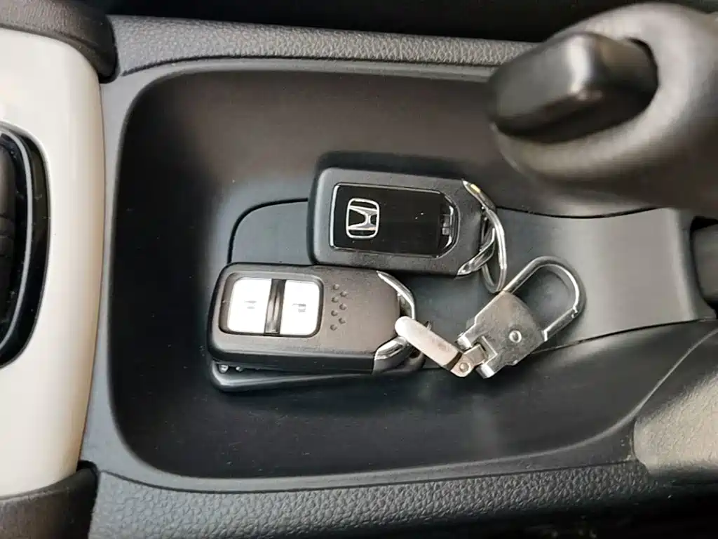 Honda Fit — миниатюра 9