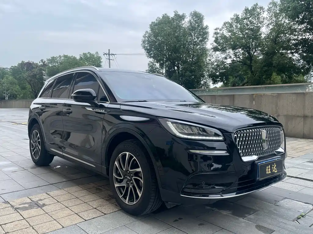 Lincoln Corsair 2020 2.0T