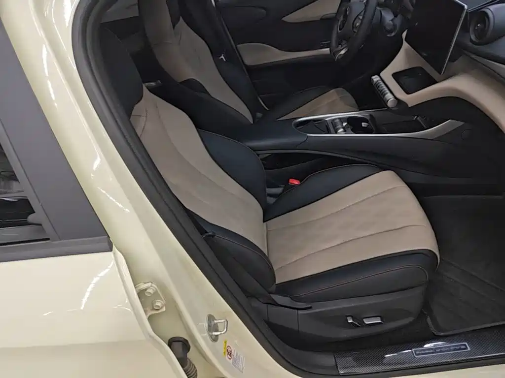 BYD Dolphin — миниатюра 25