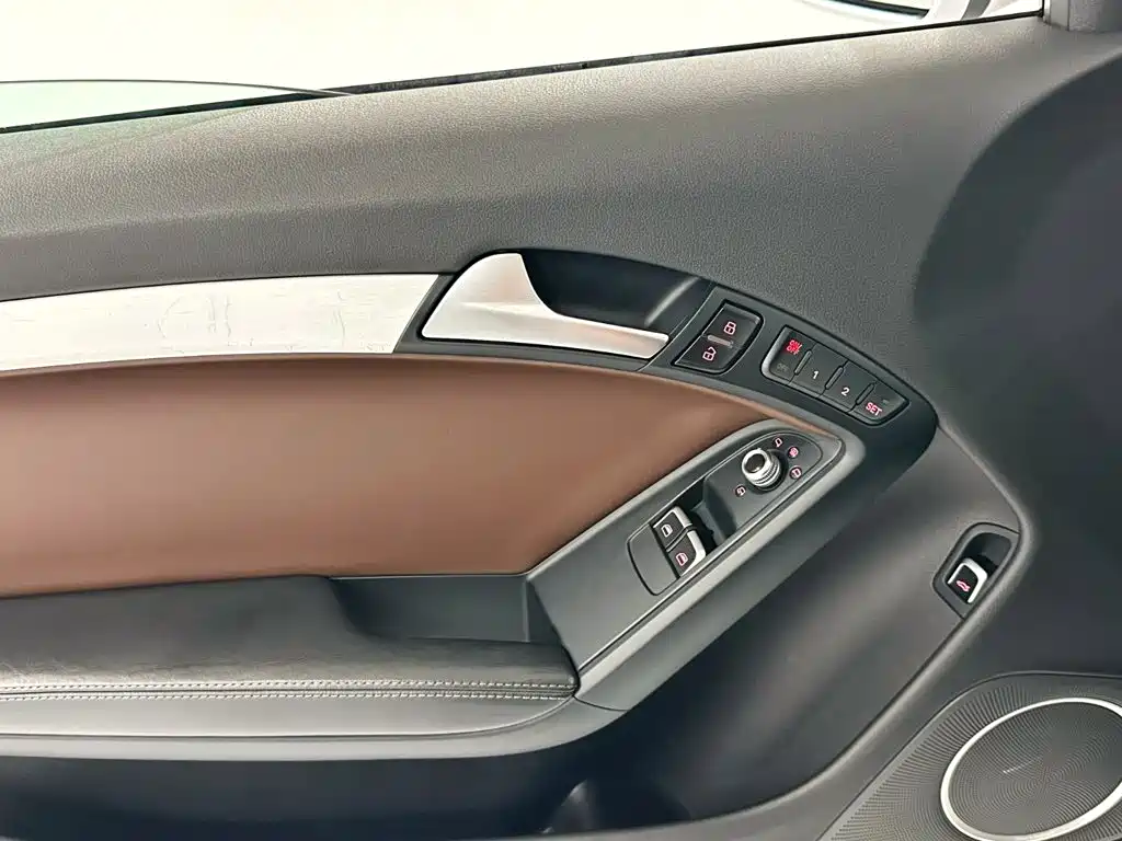 Audi S5 — миниатюра 18