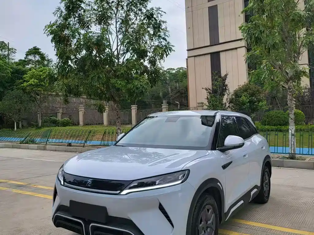 BYD Yuan UP