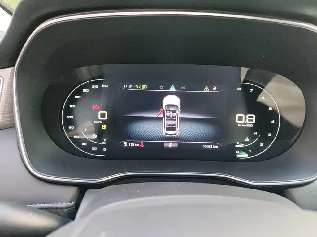 Roewe RX5 — миниатюра 12