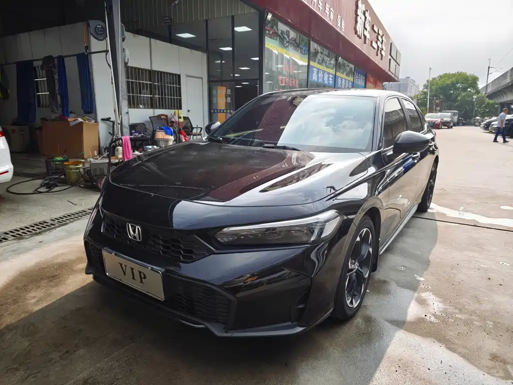 Honda Civic — миниатюра 2