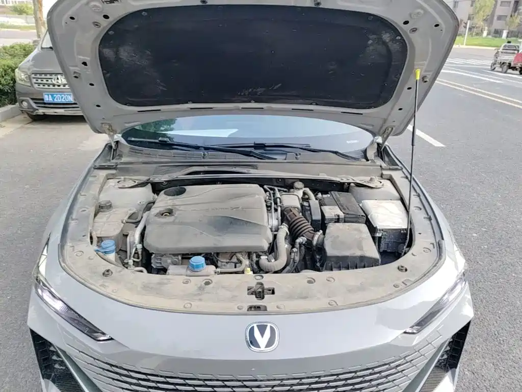 Changan UNI-V — миниатюра 20