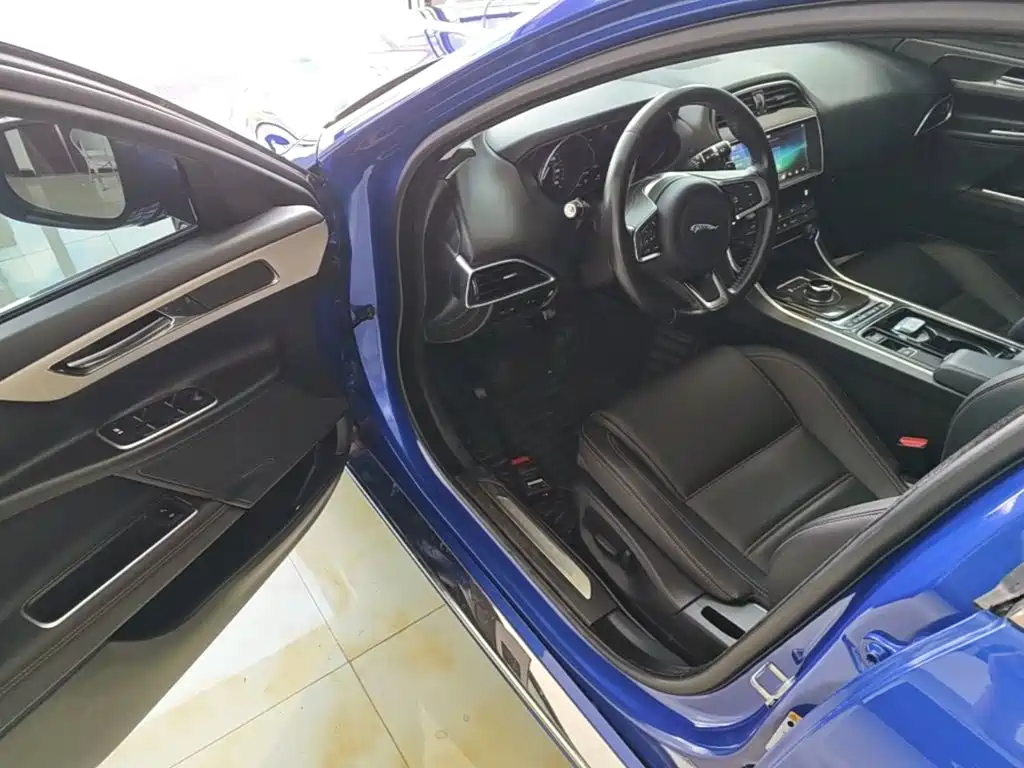 Jaguar XEL — миниатюра 16