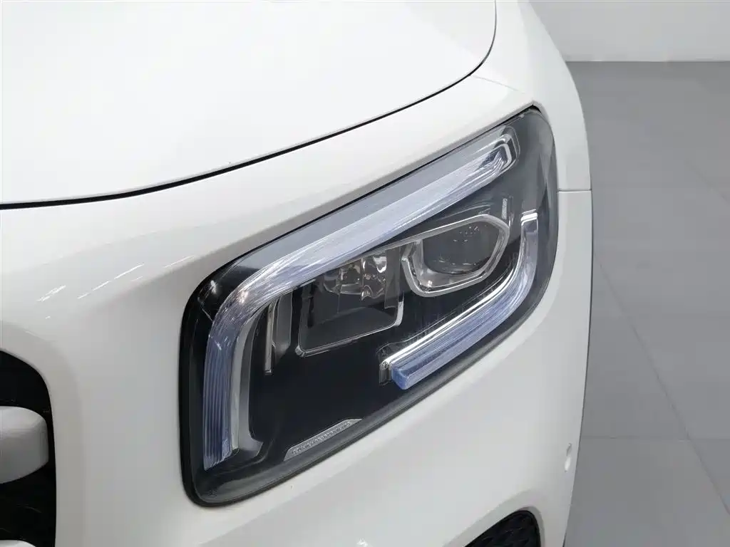Mercedes-Benz GLB 2022 GLB 220