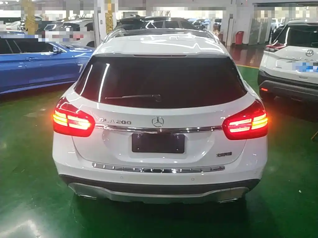 Mercedes-Benz GLA — миниатюра 6